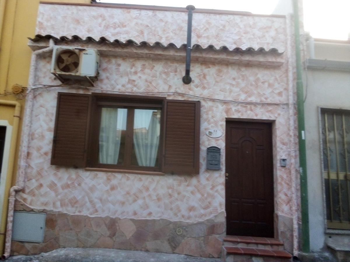 Casa Rustica Apartment Gonnesa Exterior foto